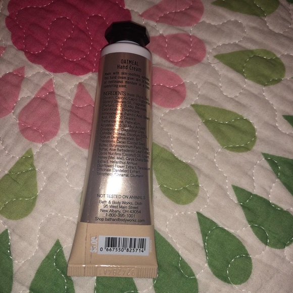 3/15 Bath and body works oatmeal hand cream - Picture 3 of 4